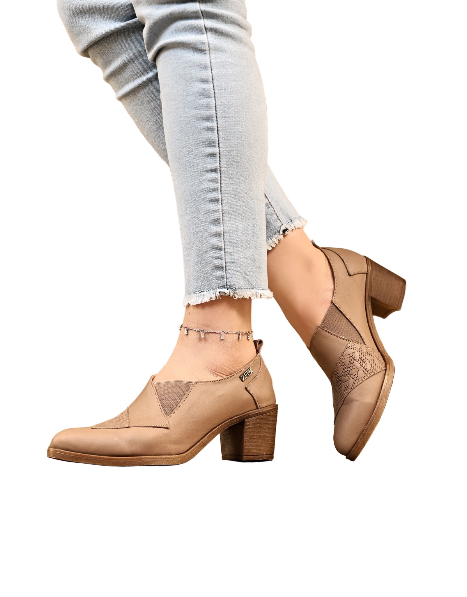 حذاء جلد مريح