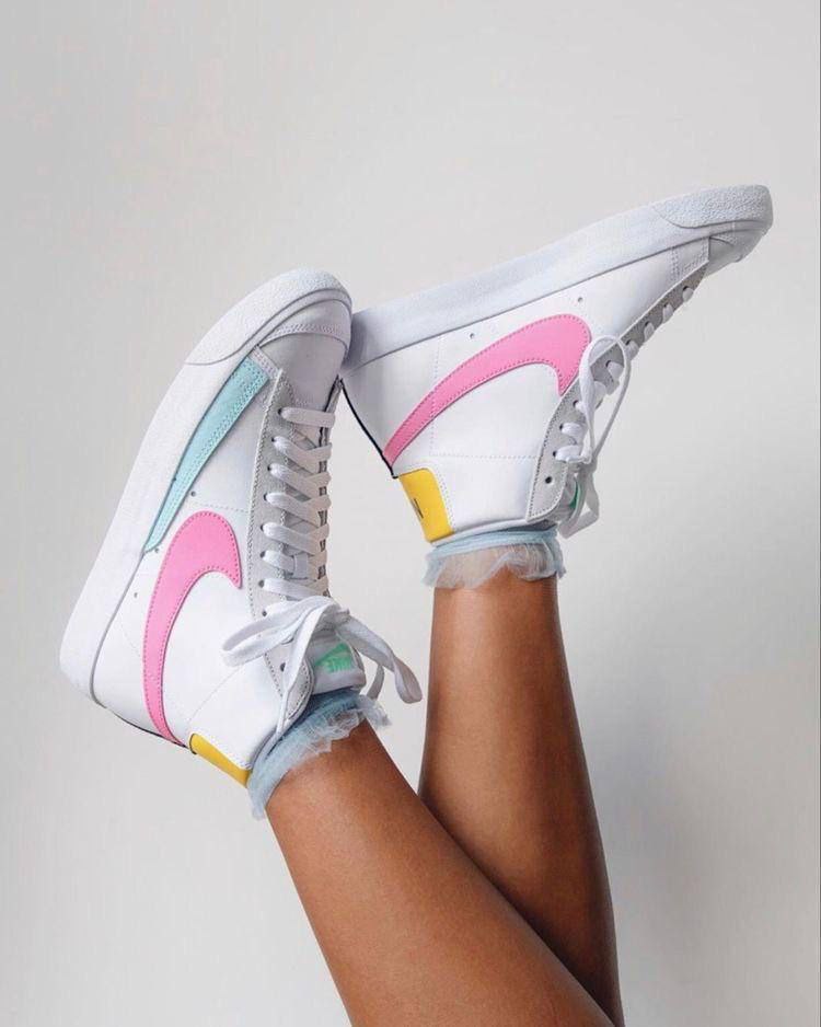 احذية بلازر