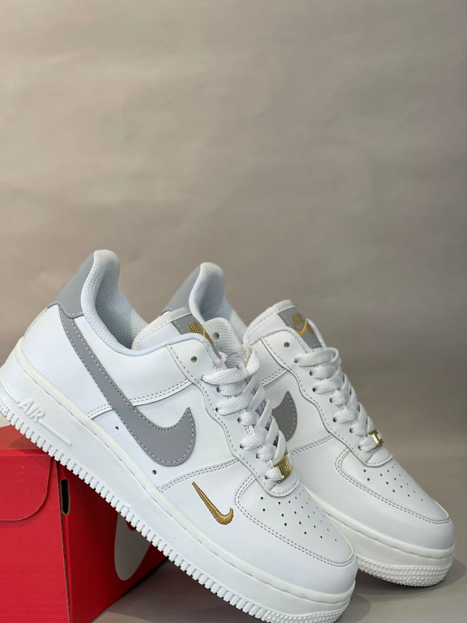 Nike Air Force 1 “ ‘07 essential “