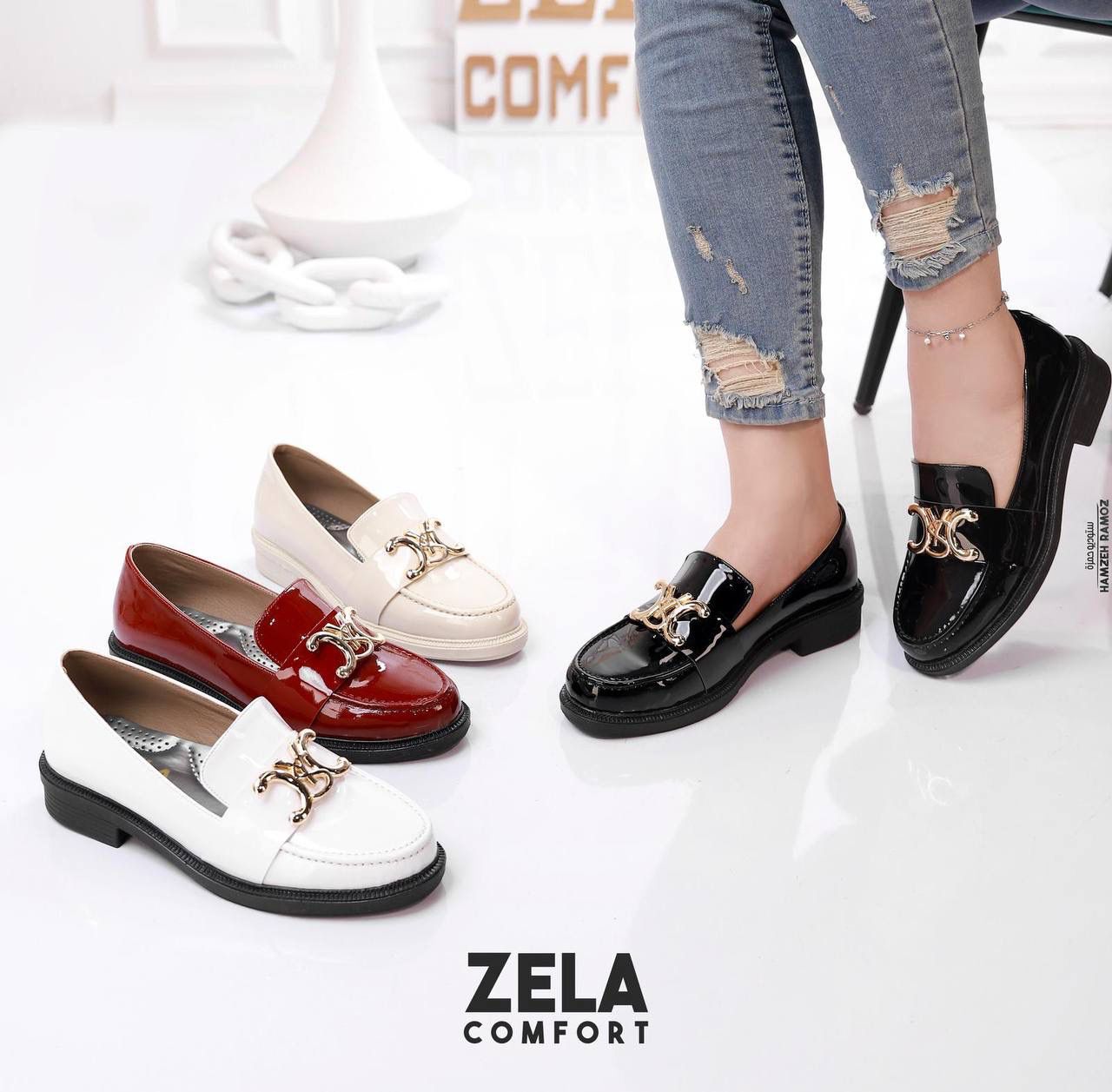 حذاء مريح لامع