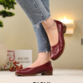 Classic medical shoe