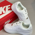 Nike Air Force 1 “ ‘07 essential “