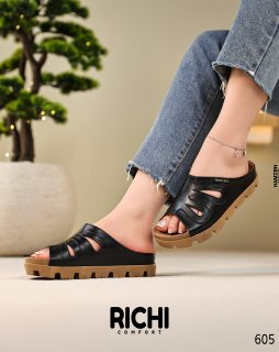 Medical shoes