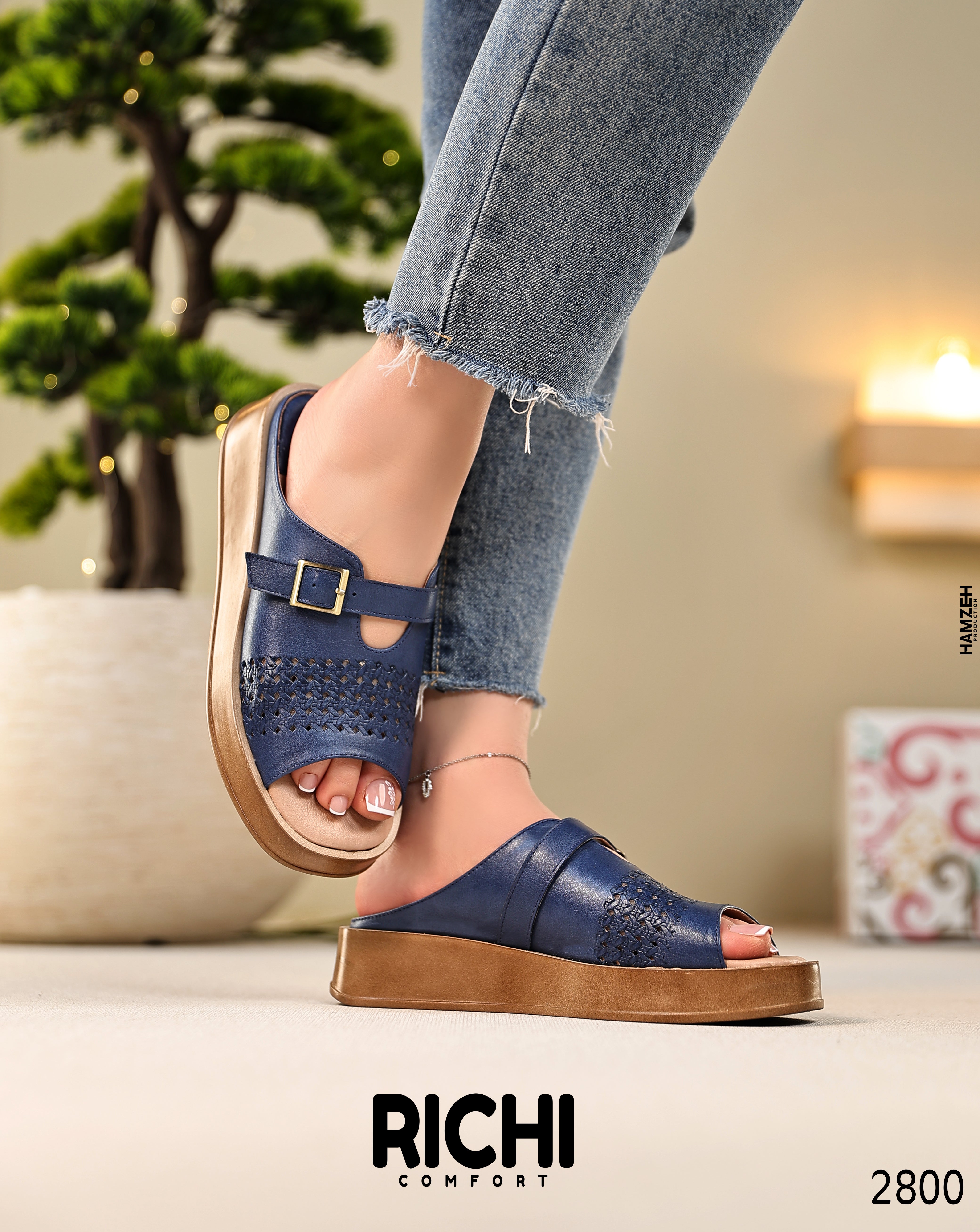 Slide slippers