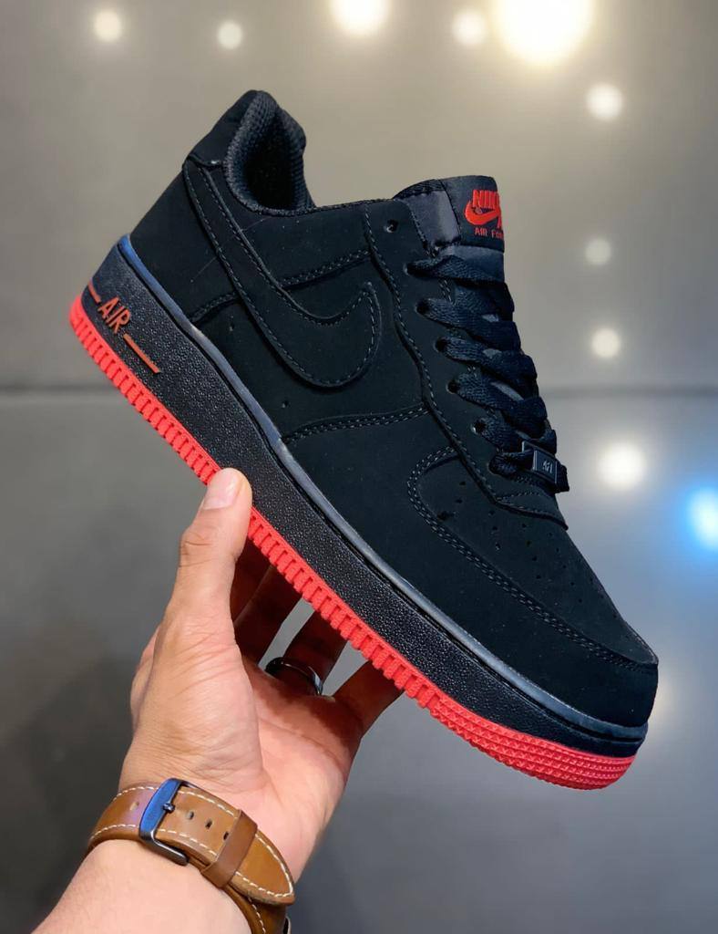 NIKE AIR FORCE 👍🏻