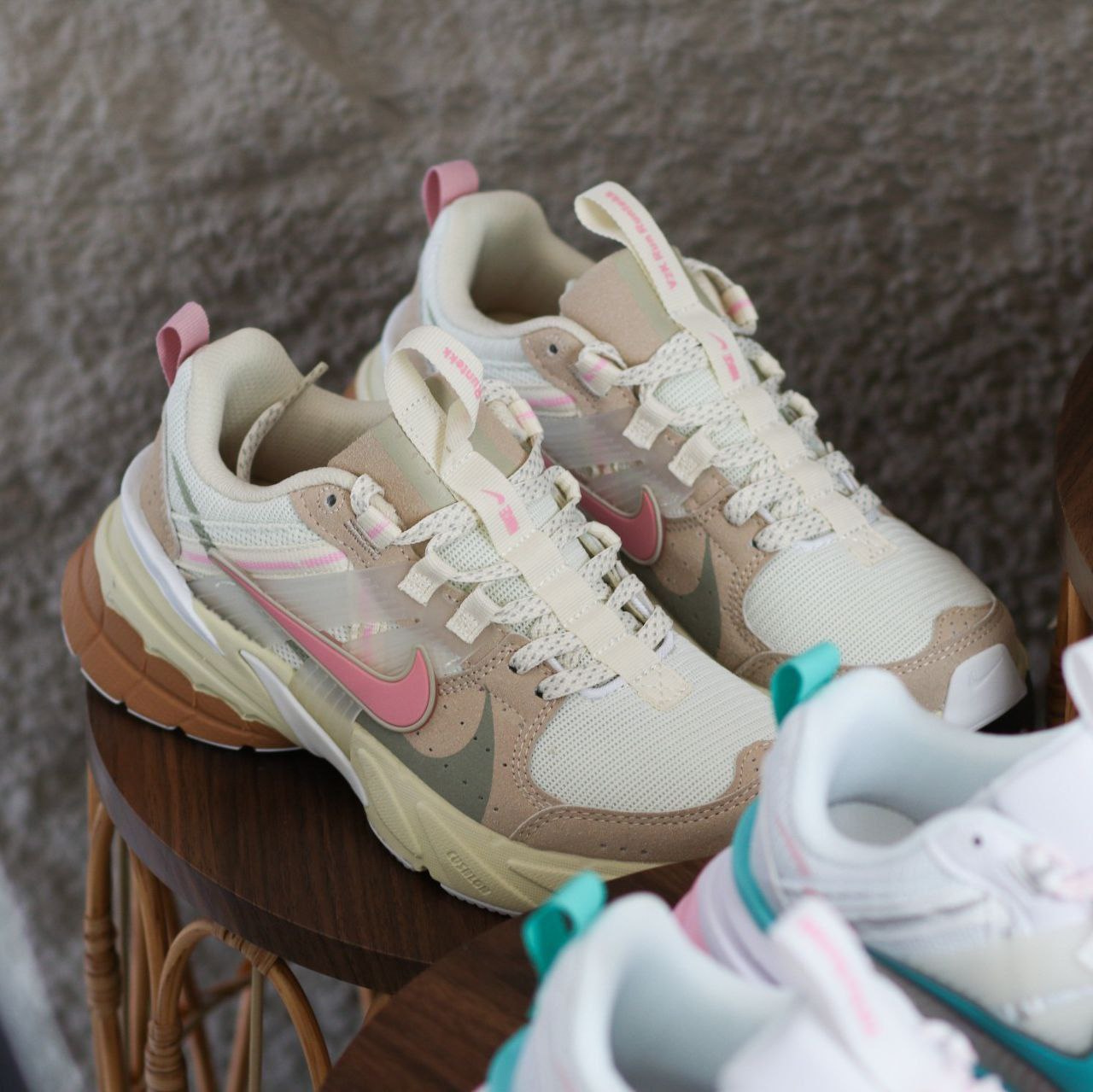 Nike V2K Run