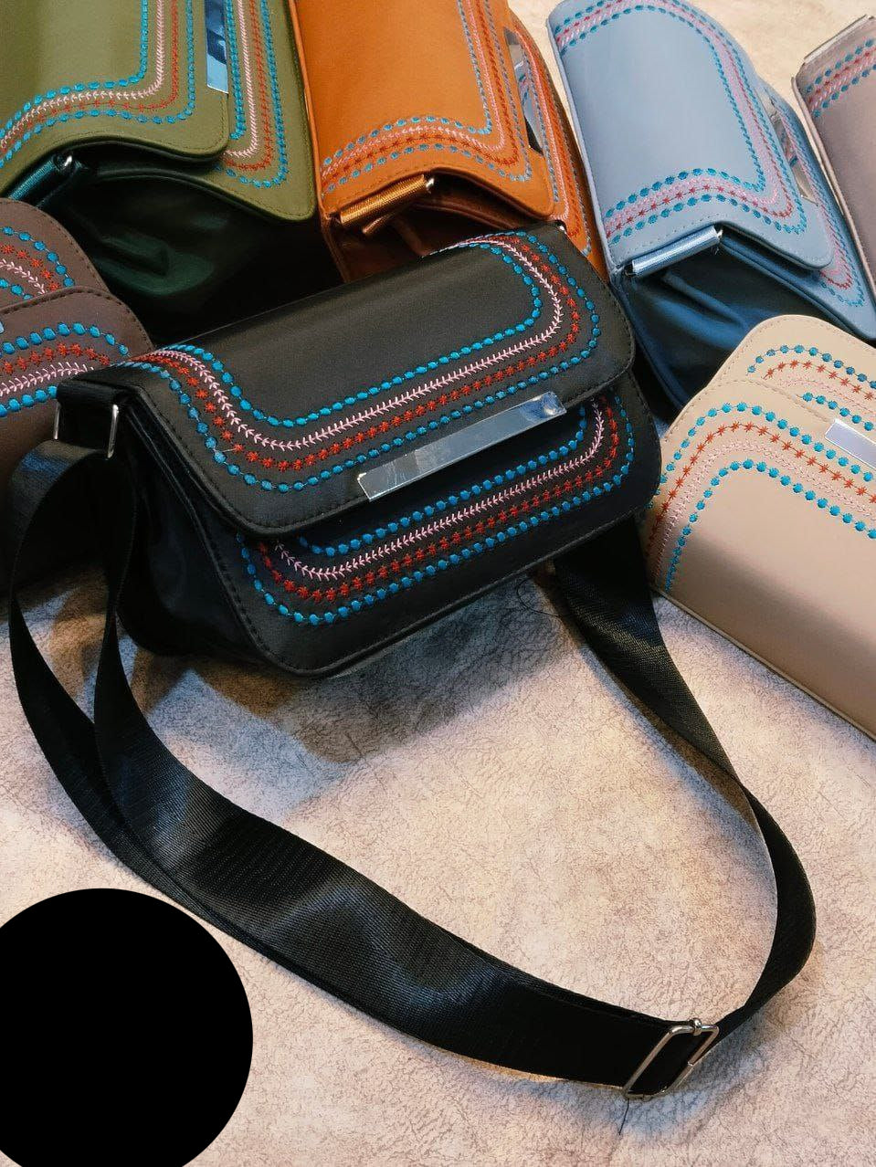 كروس حجم صغير