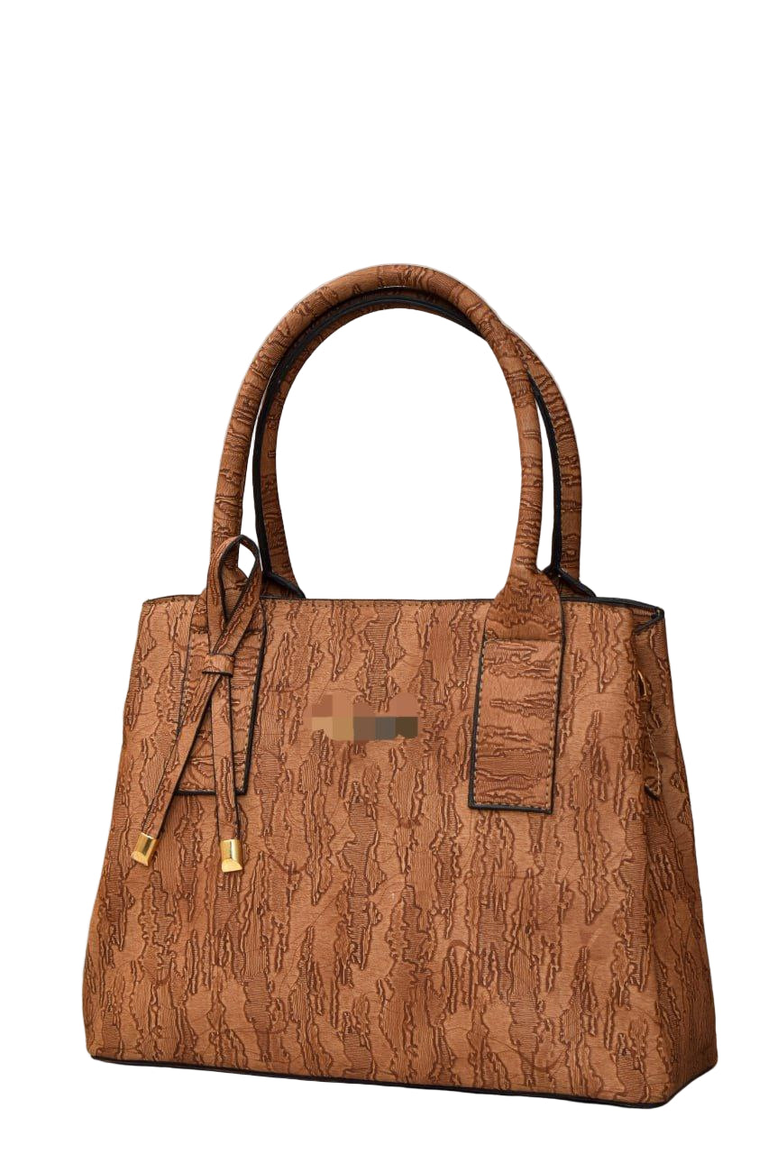 شنطة يد حجم كبير